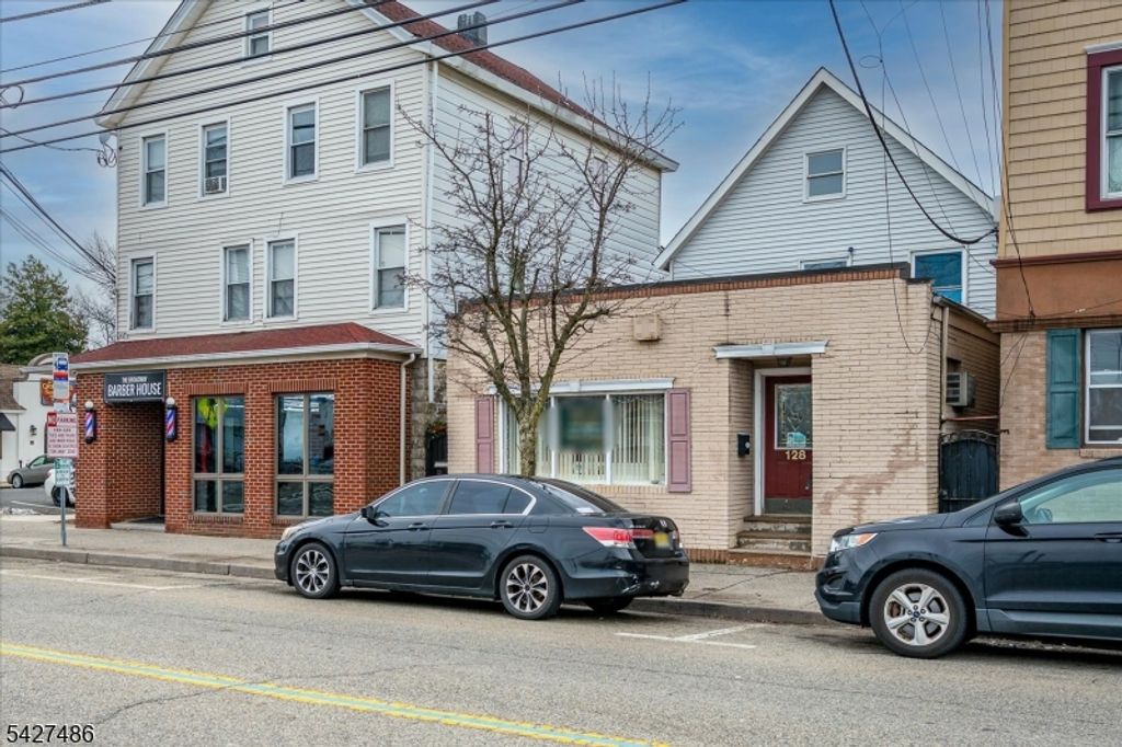 128 S Broadway, South Amboy City, NJ 08879