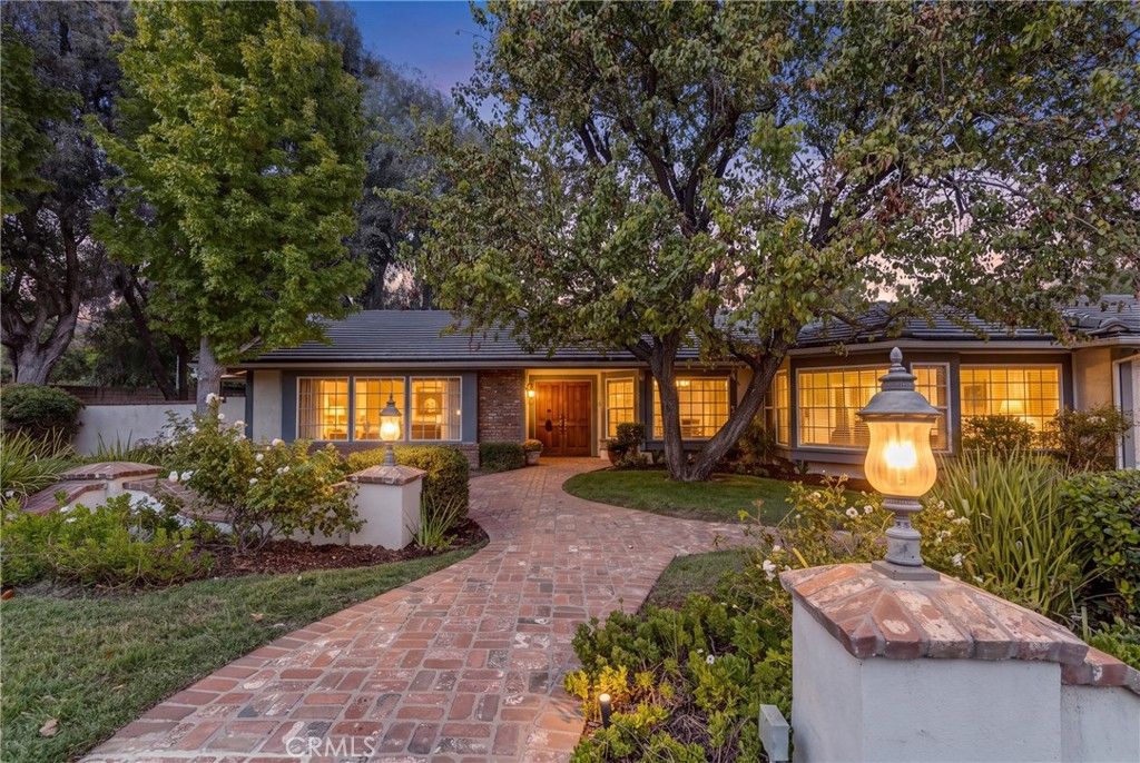 22271 Craggy View, Chatsworth, CA 91311 — exterior