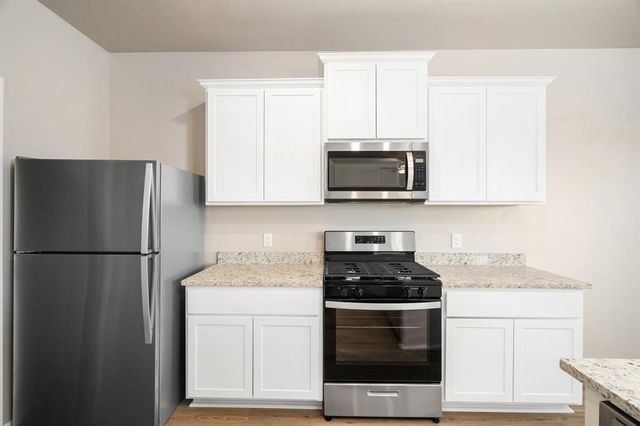 741 Luna Way, Tuttle, OK 73089