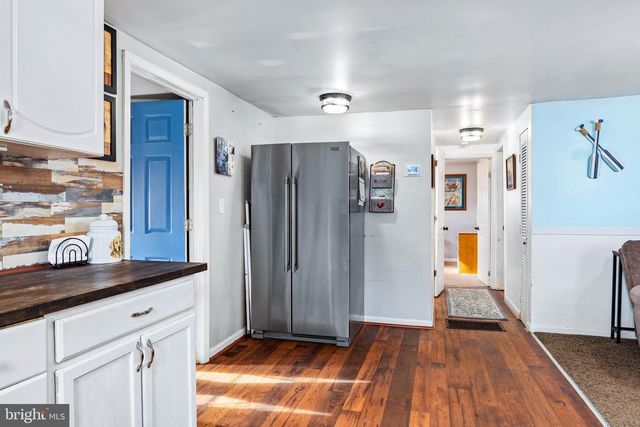 211 BAYARD ST, Delaware City, DE 19706