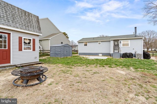 211 BAYARD ST, Delaware City, DE 19706