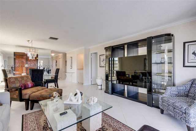 8566 Casa Del Lago H, Boca Raton, FL 33433