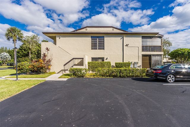 8566 Casa Del Lago H, Boca Raton, FL 33433