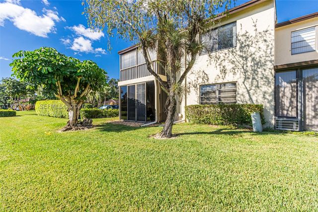 8566 Casa Del Lago H, Boca Raton, FL 33433