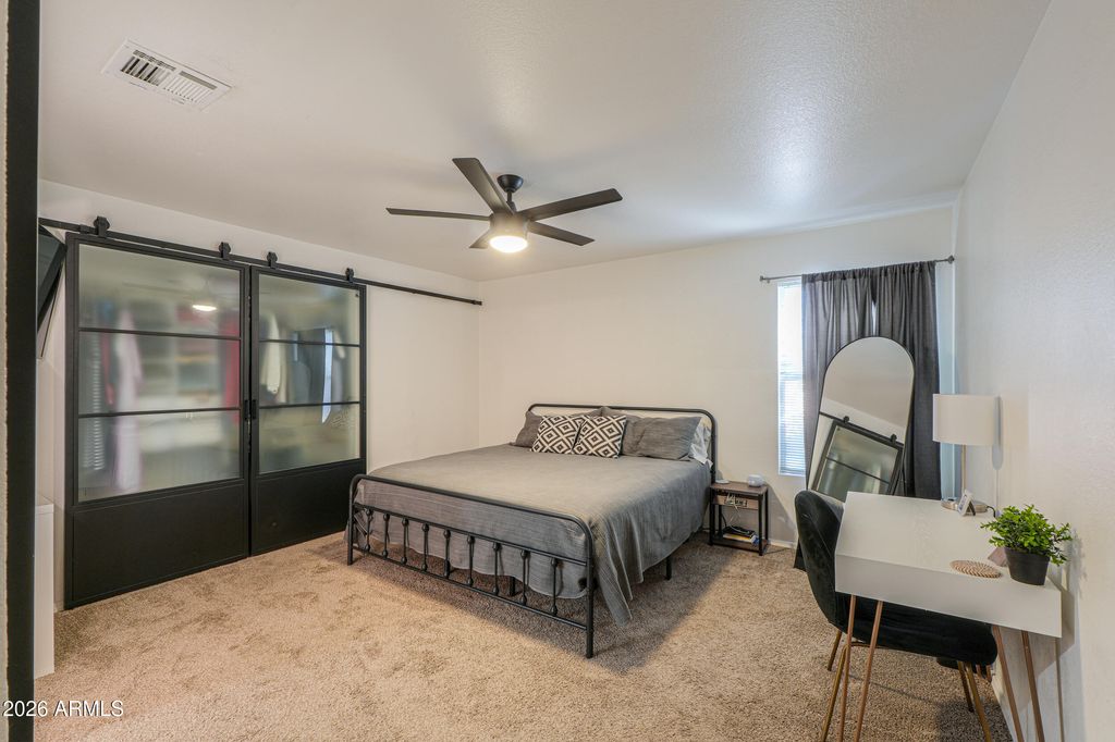 466 W SMOKE TREE Road, Gilbert, AZ 85233 — photo 4