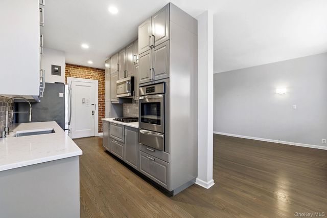 11 Alden Road 1M, Larchmont, NY 10538