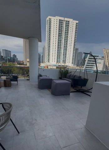 10 SW South River Dr 603, Miami, FL 33130