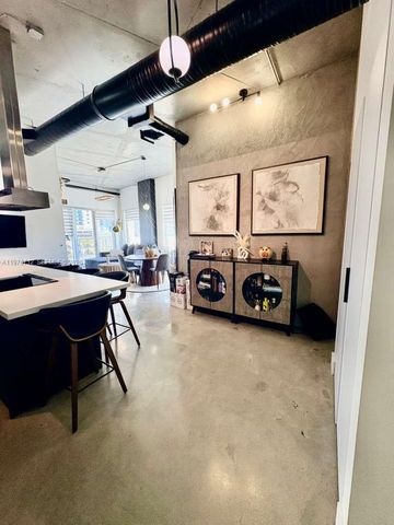 10 SW South River Dr 603, Miami, FL 33130