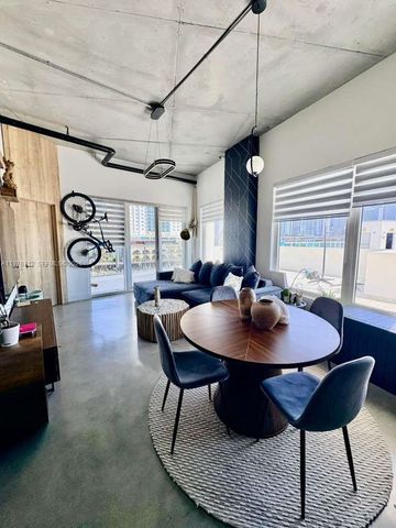 10 SW South River Dr 603, Miami, FL 33130