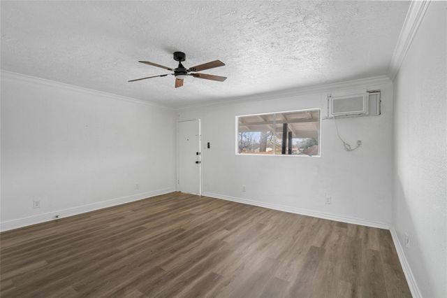 923B Knight Street A2, Houston, TX 77022