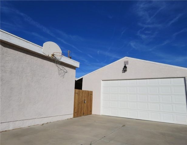 13020 S Tonalea Place, Topock, AZ 86436