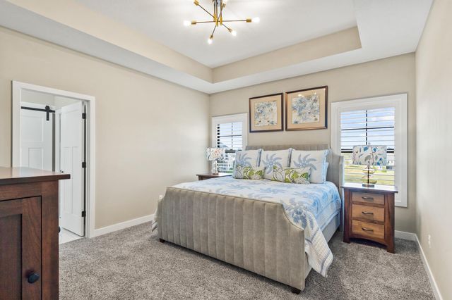 2365 PRIDE MOUNTAIN DR, Columbia, MO 65201