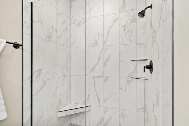 2365 PRIDE MOUNTAIN DR, Columbia, MO 65201