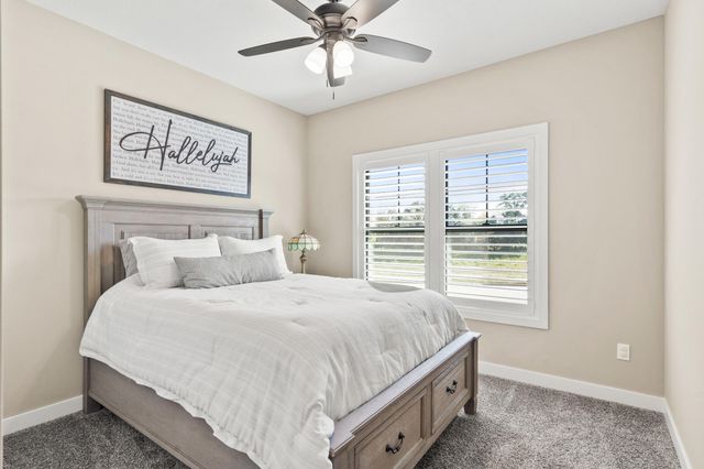 2365 PRIDE MOUNTAIN DR, Columbia, MO 65201