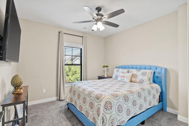 2365 PRIDE MOUNTAIN DR, Columbia, MO 65201