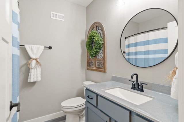 2365 PRIDE MOUNTAIN DR, Columbia, MO 65201