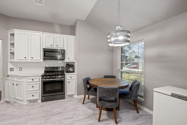 222 Doncaster Street, Conroe, TX 77303