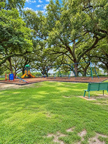 9440 Poinciana Place 106, Davie, FL 33324