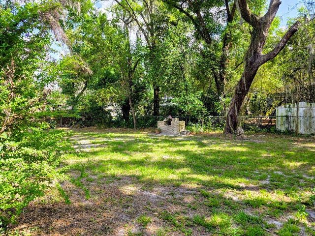 12022 RIVERHILLS DRIVE, Tampa, FL 33617