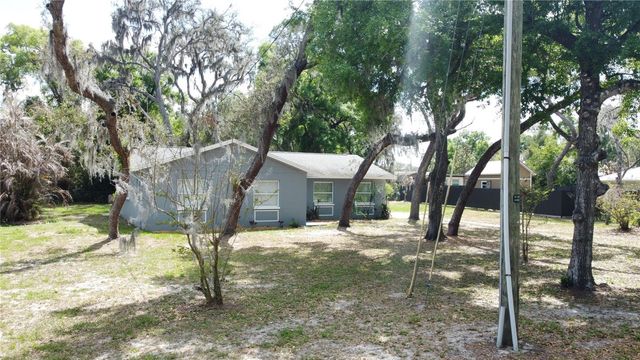 12022 RIVERHILLS DRIVE, Tampa, FL 33617