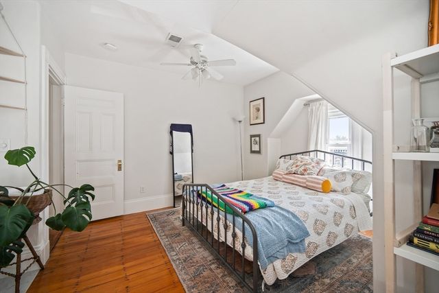 16 Bowdoin Ave 3, Boston, MA 02121