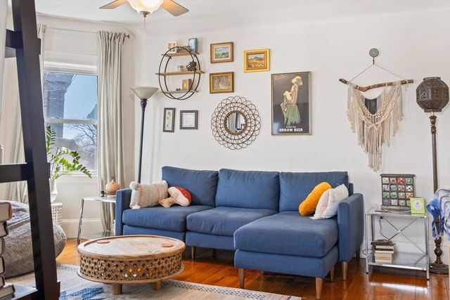 16 Bowdoin Ave 3, Boston, MA 02121