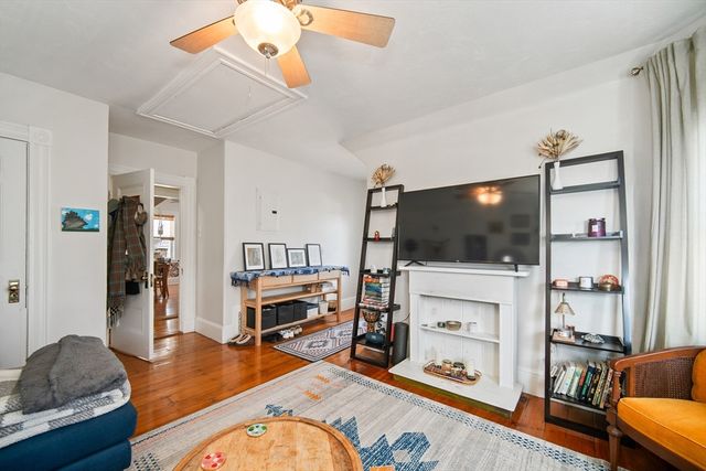 16 Bowdoin Ave 3, Boston, MA 02121