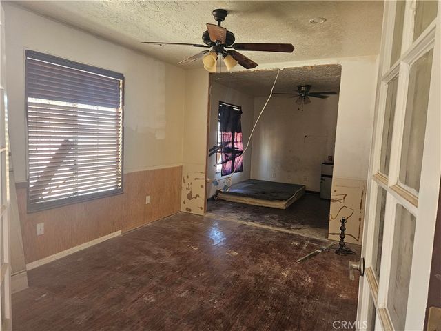 16709 Deodar, Hesperia, CA 92345