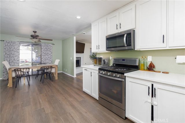 19801 Talihina Road, Apple Valley, CA 92307