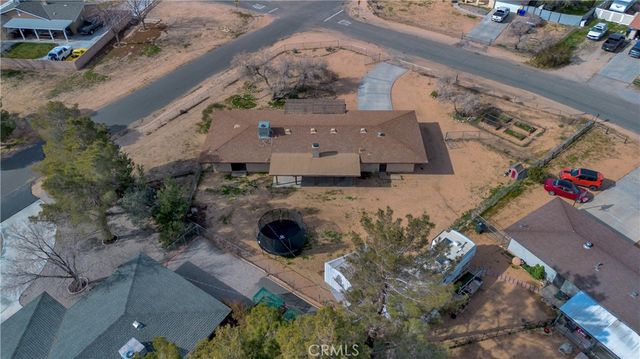 19801 Talihina Road, Apple Valley, CA 92307