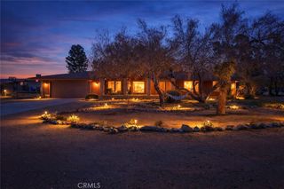 19801 Talihina Road, Apple Valley, CA 92307