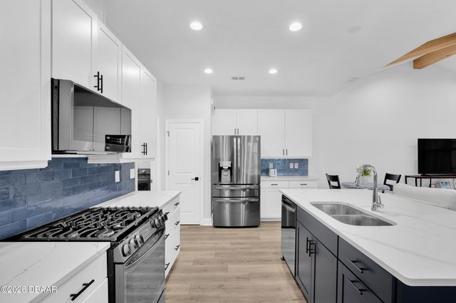 303 Latitude Drive, Daytona Beach, FL 32124