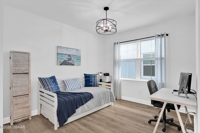 303 Latitude Drive, Daytona Beach, FL 32124