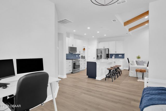 303 Latitude Drive, Daytona Beach, FL 32124