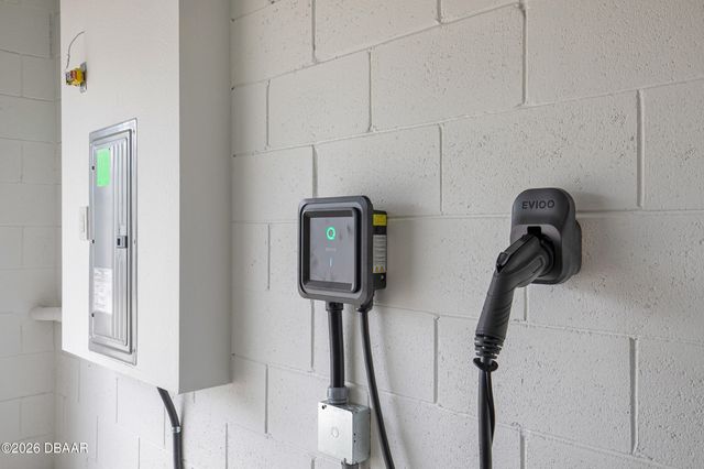 303 Latitude Drive, Daytona Beach, FL 32124