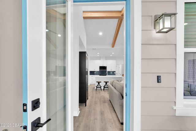 303 Latitude Drive, Daytona Beach, FL 32124