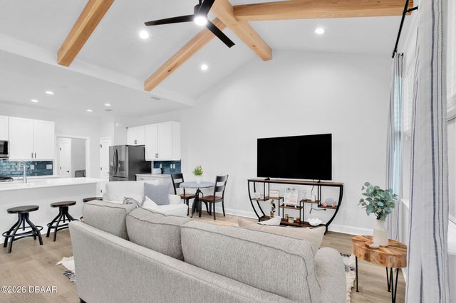 303 Latitude Drive, Daytona Beach, FL 32124