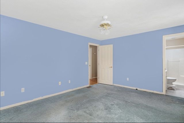 151 Mohawk Trl, Cranston, RI 02921