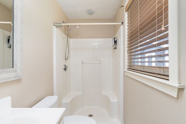 151 Mohawk Trl, Cranston, RI 02921