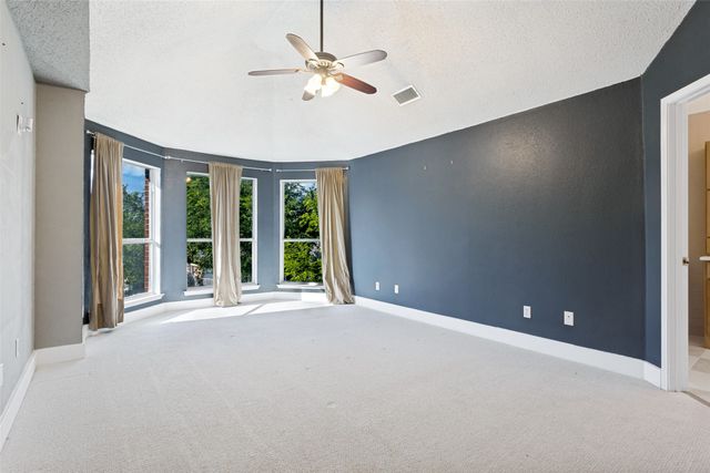 6115 Hillside Lane, Sachse, TX 75048