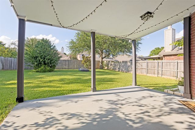 6115 Hillside Lane, Sachse, TX 75048