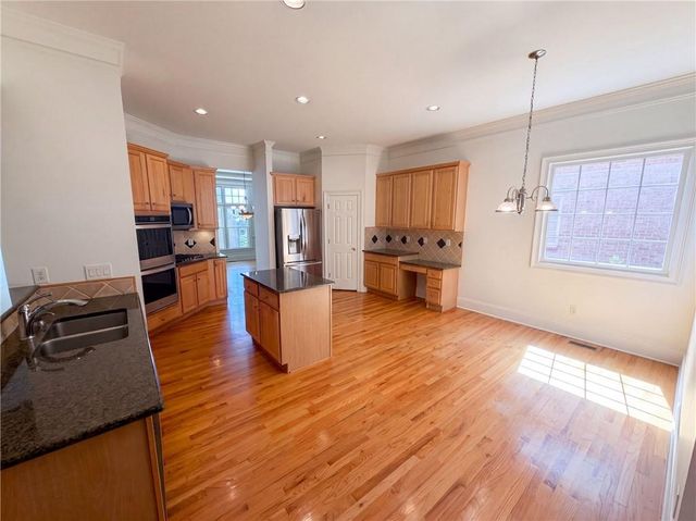 3725 Wescott Way, Sandy Springs, GA 30319