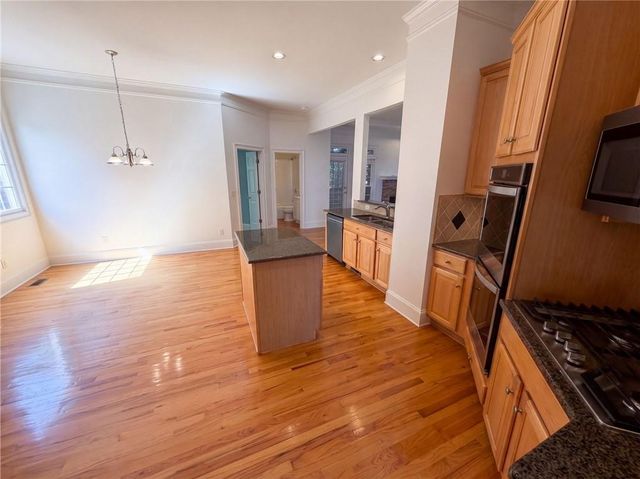 3725 Wescott Way, Sandy Springs, GA 30319
