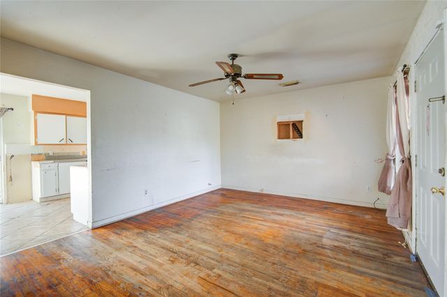 1410 Caplin Street, Houston, TX 77022