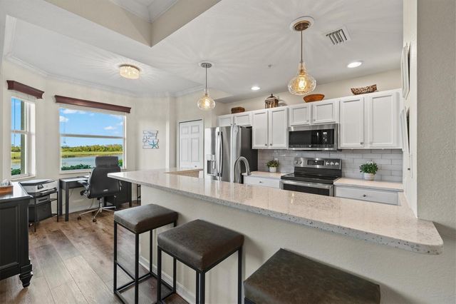 7705 GRAND ESTUARY TRAIL 102, Bradenton, FL 34212