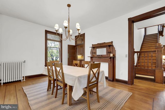 216 E MAIN ST, Middletown, MD 21769
