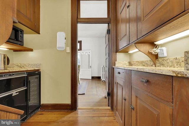216 E MAIN ST, Middletown, MD 21769