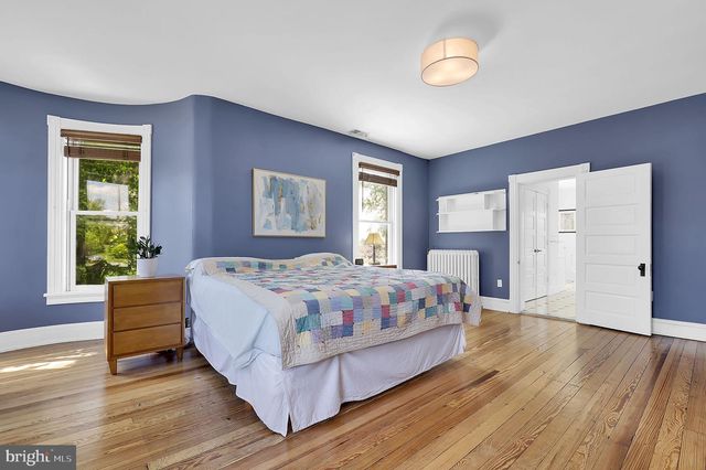 216 E MAIN ST, Middletown, MD 21769