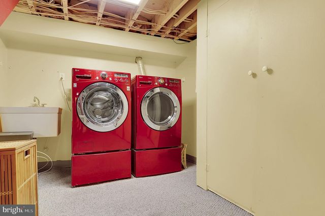 216 E MAIN ST, Middletown, MD 21769