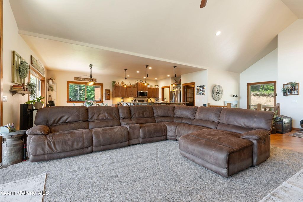 17378 N FREDDI RD, Rathdrum, ID 83858 photo 13